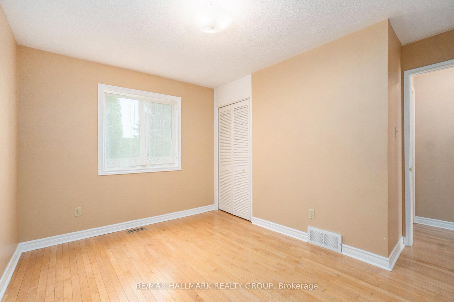 Photo 10 of 155 Edward Street S, Arnprior — HOMEH