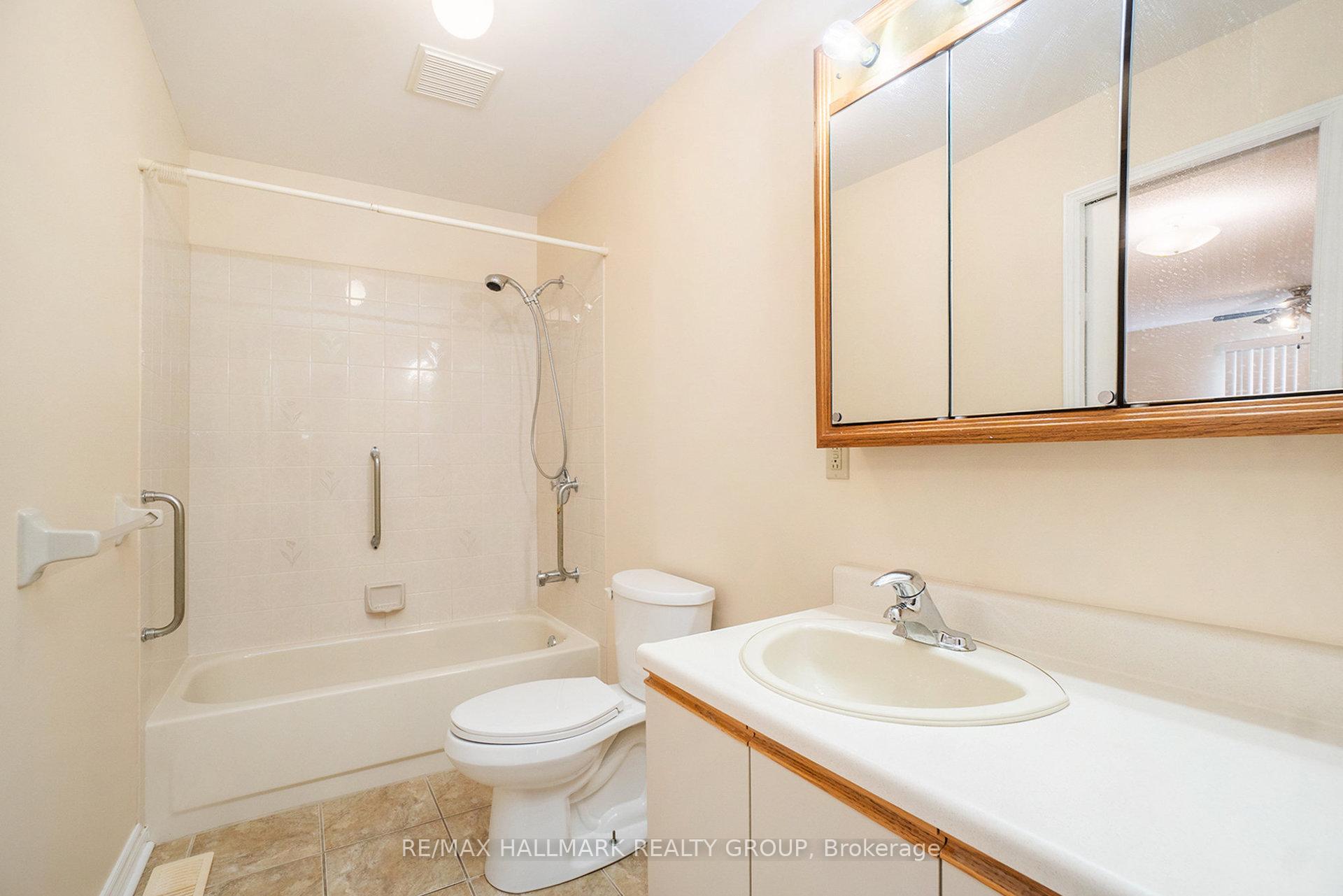 Photo 11 of 155 Edward Street S, Arnprior — HOMEH