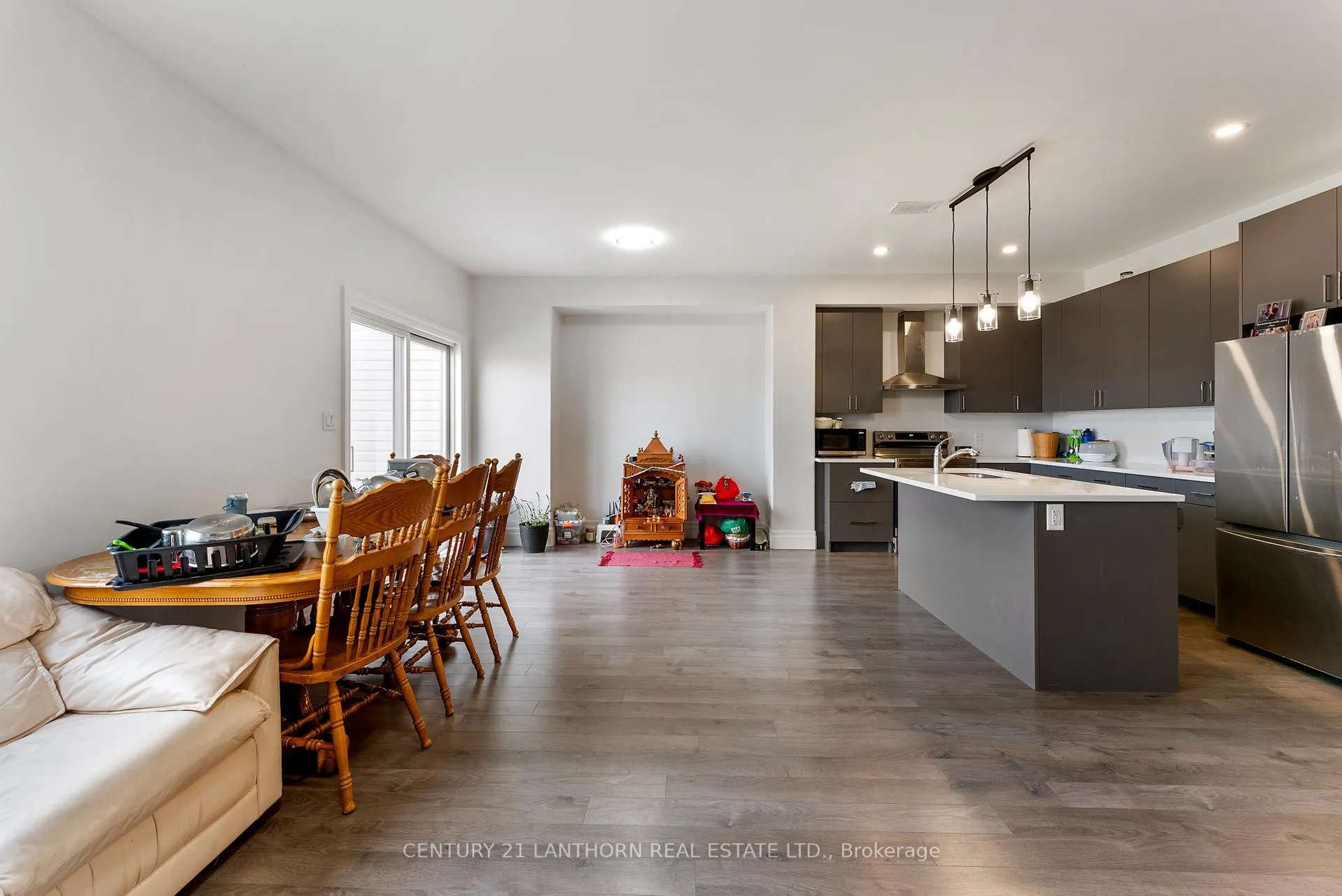 Photo 11 of 25 Beasley Crescent, Prince Edward County, Hallowell Ward — HOMEH