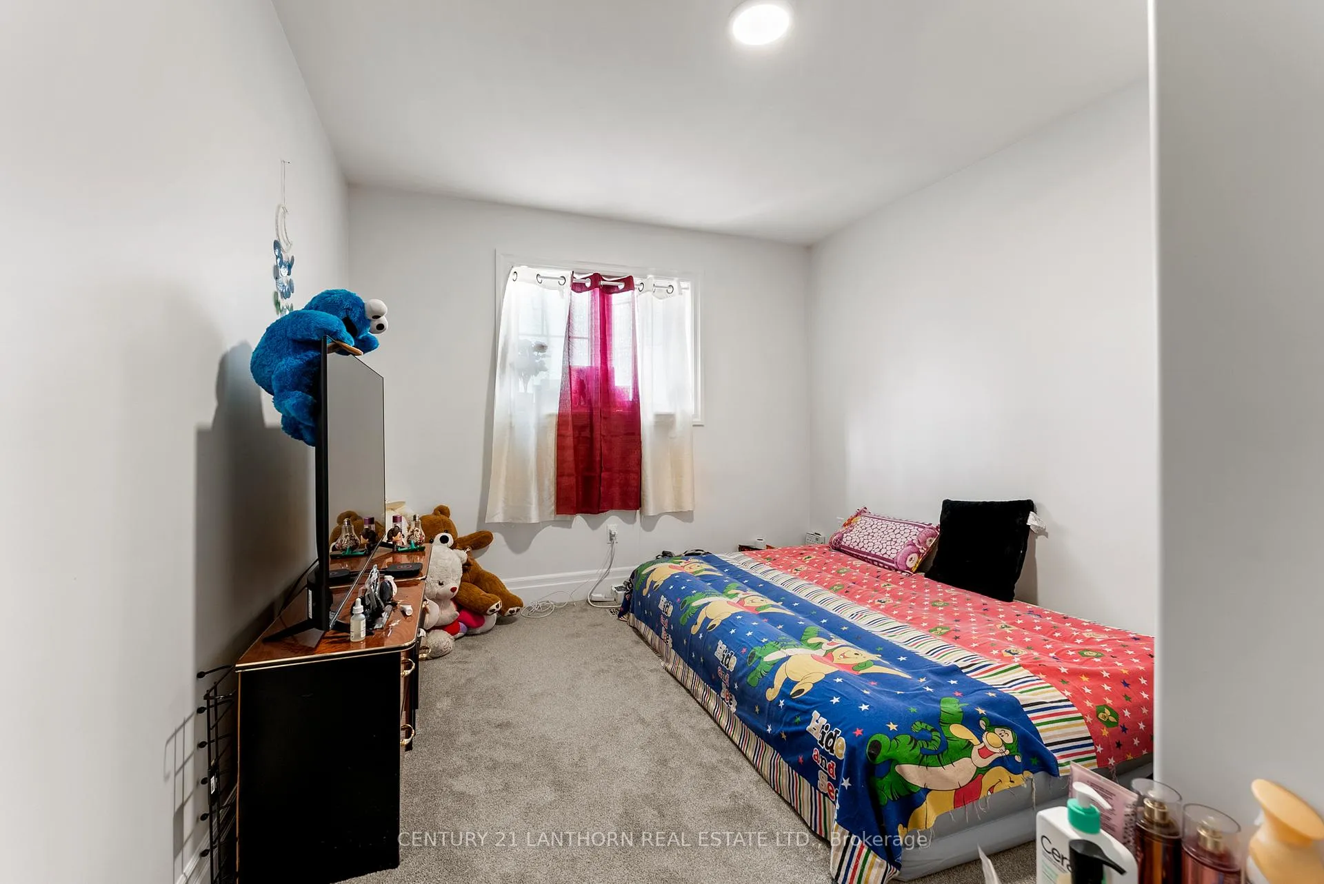 Photo 16 of 25 Beasley Crescent, Prince Edward County, Hallowell Ward — HOMEH