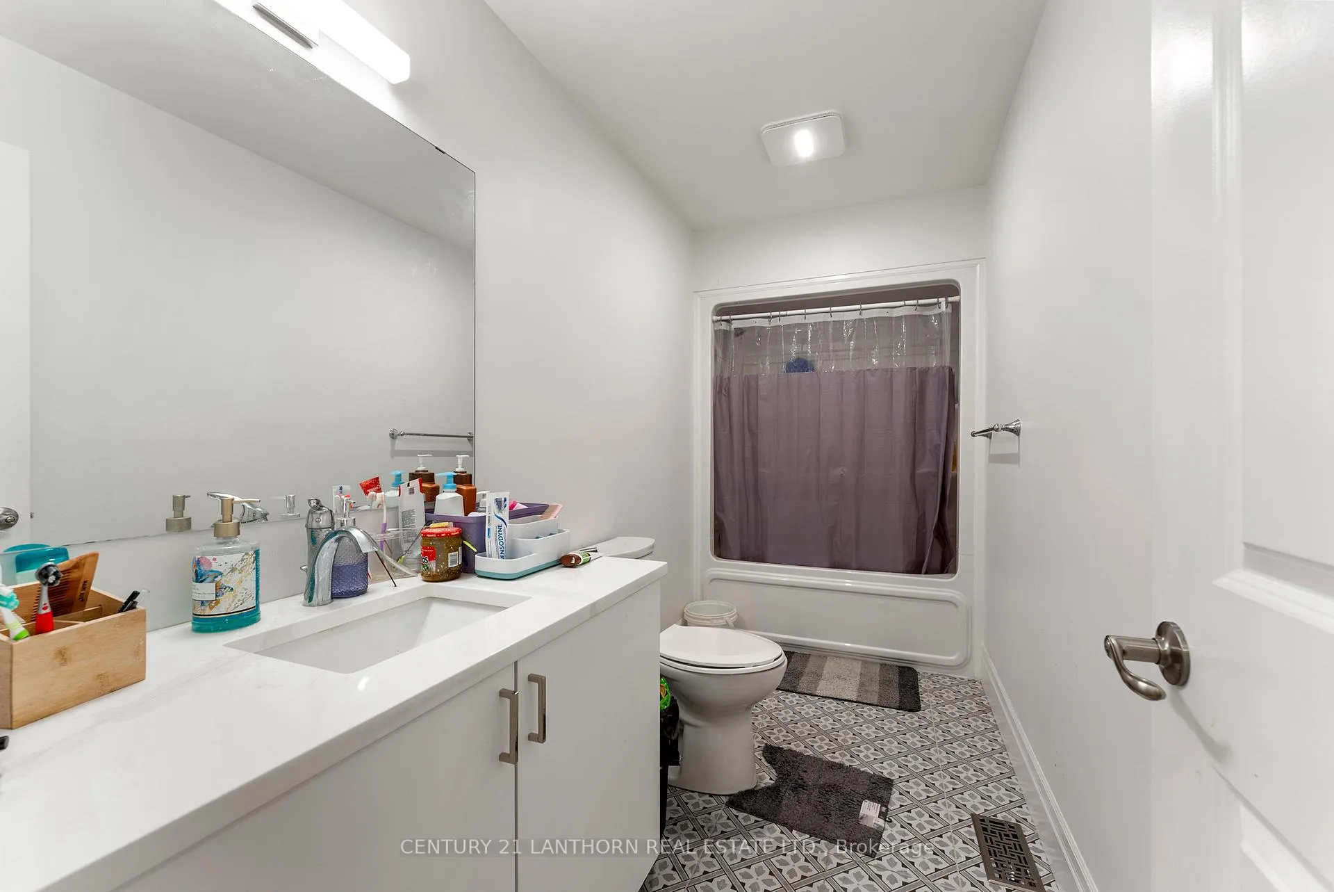 Photo 18 of 25 Beasley Crescent, Prince Edward County, Hallowell Ward — HOMEH