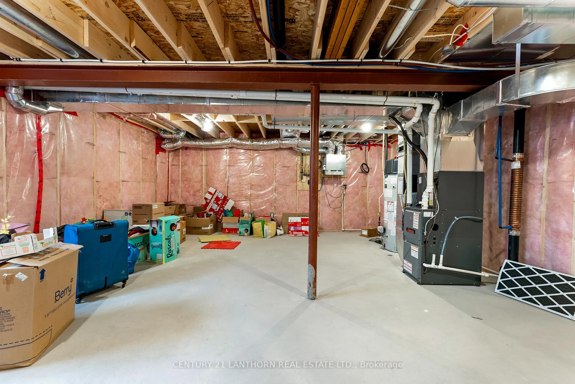 Photo 23 of 25 Beasley Crescent, Prince Edward County, Hallowell Ward — HOMEH