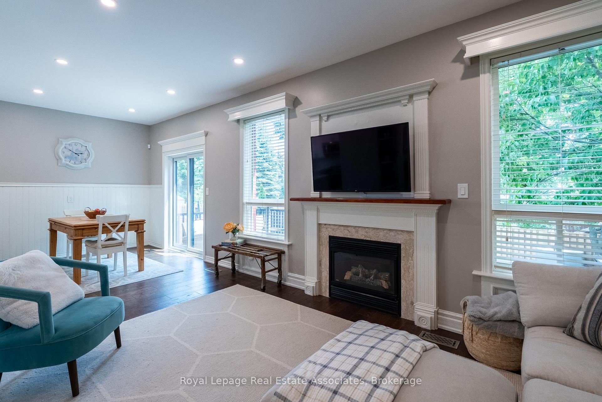 Photo 15 of 11 Cody Avenue, Whitby, Brooklin — HOMEH