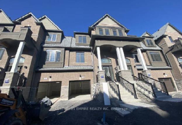 Photo 1 of 39 Selfridge Way, Whitby, Downtown Whitby — HOMEH