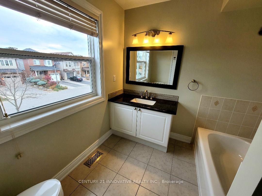 Photo 35 of 76 Bettina Place, Whitby, Rolling Acres — HOMEH