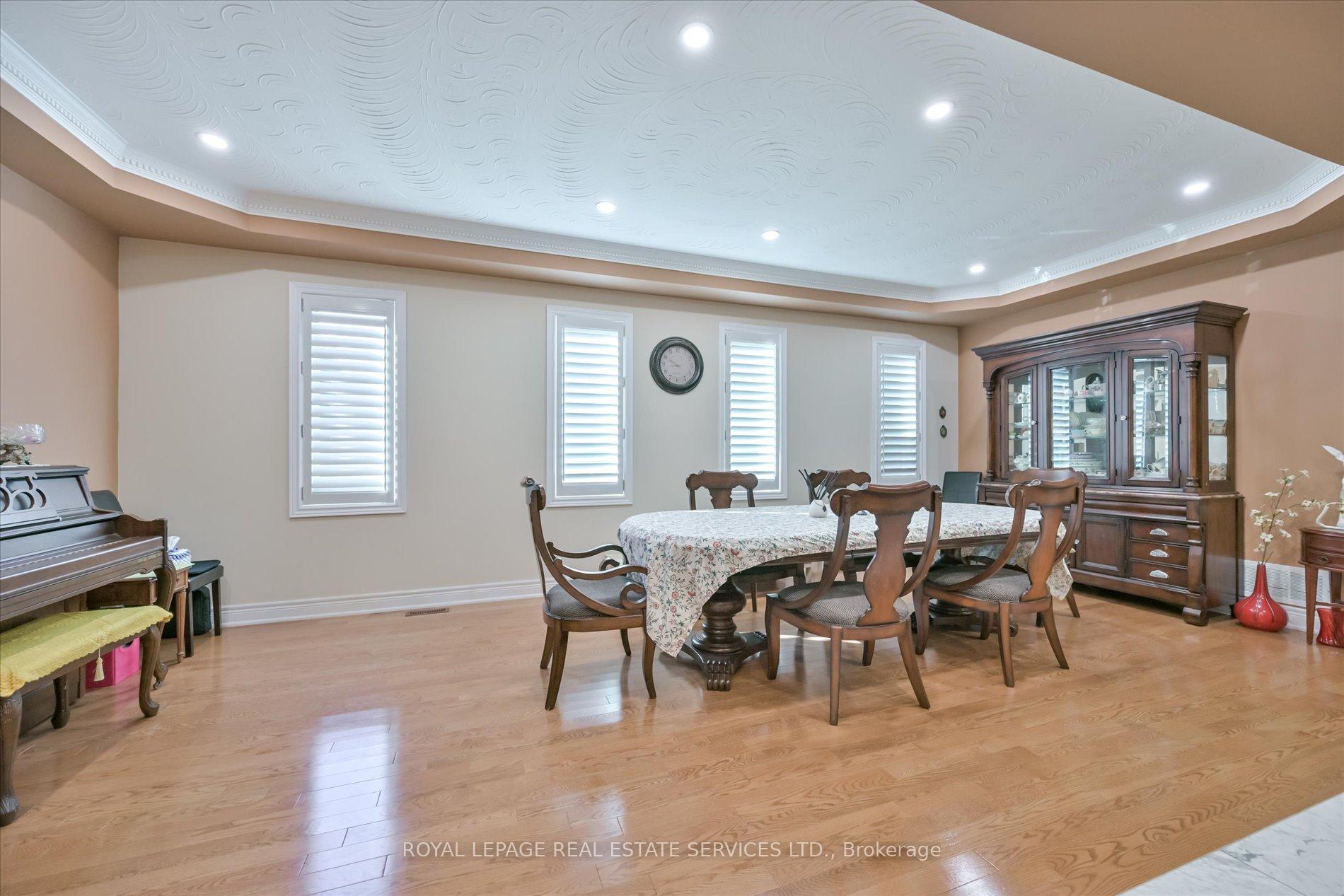 Photo 8 of 95 Loudon Crescent, Vaughan, Beverley Glen — HOMEH