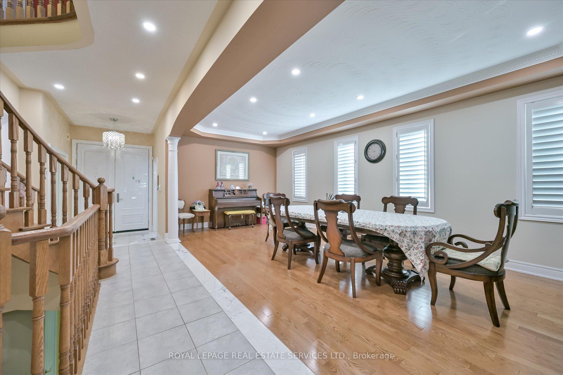 Photo 11 of 95 Loudon Crescent, Vaughan, Beverley Glen — HOMEH