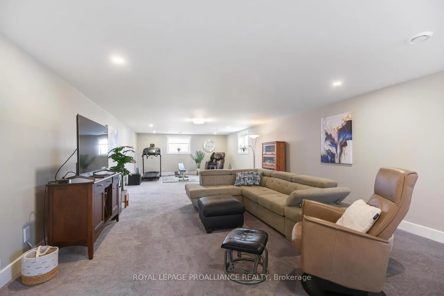 Photo 23 of 1132 Irace Drive, Augusta, Augusta Twp — HOMEH