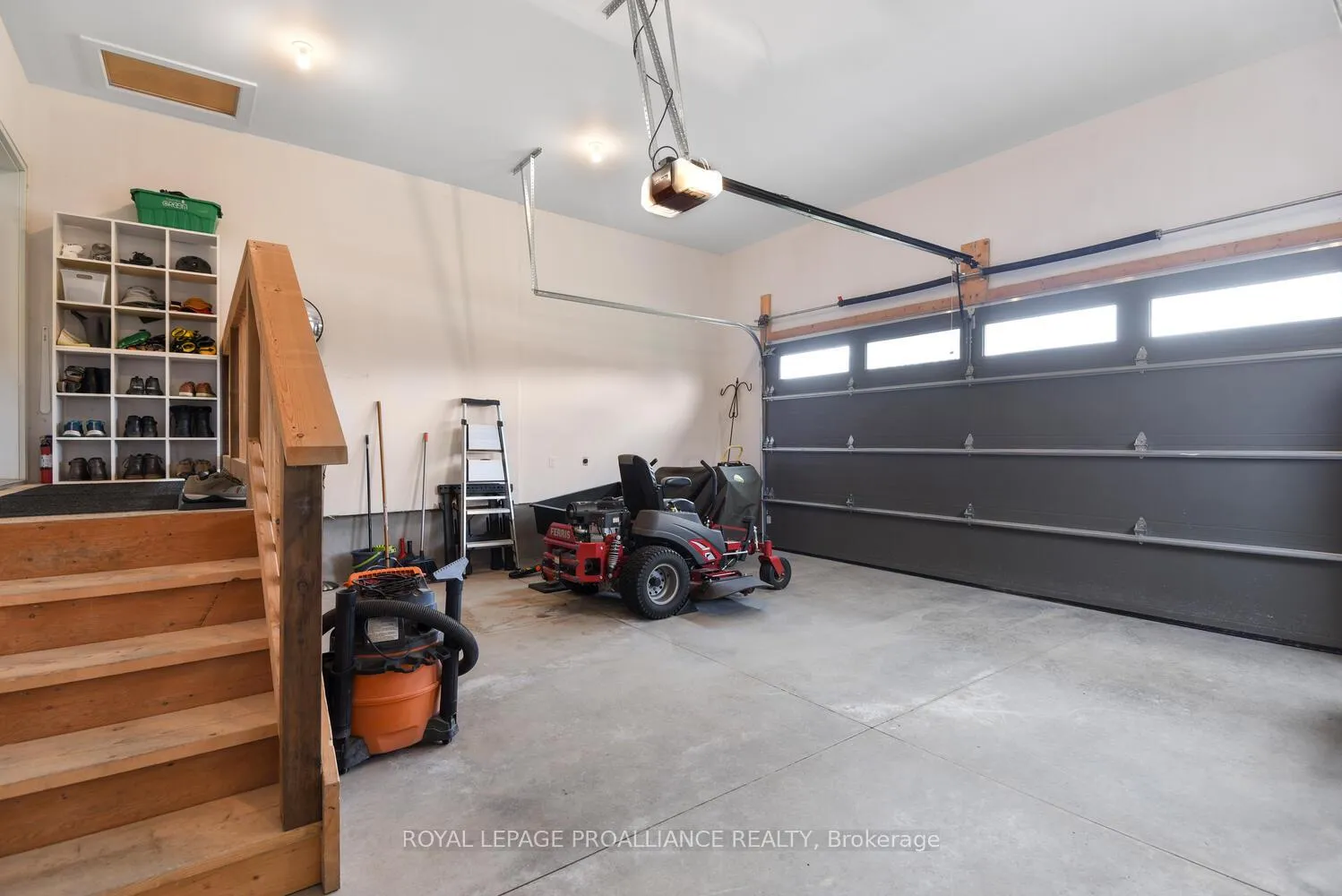 Photo 30 of 1132 Irace Drive, Augusta, Augusta Twp — HOMEH