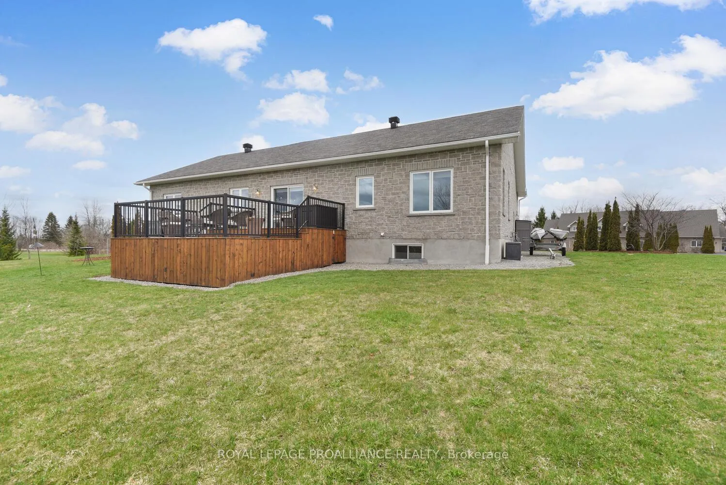 Photo 32 of 1132 Irace Drive, Augusta, Augusta Twp — HOMEH