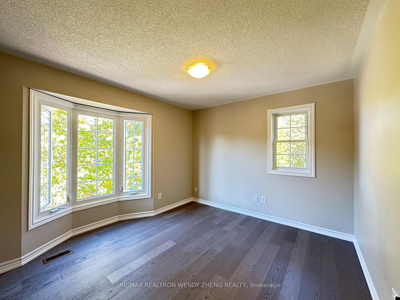 Photo 23 of 19 William Davidson Street, Whitby, Rolling Acres — HOMEH