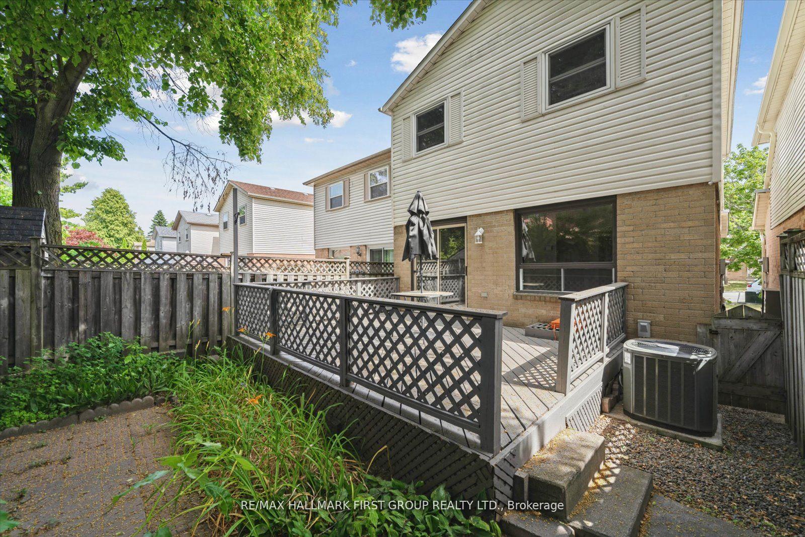 Photo 29 of 20 Schilling Court, Whitby, Pringle Creek — HOMEH