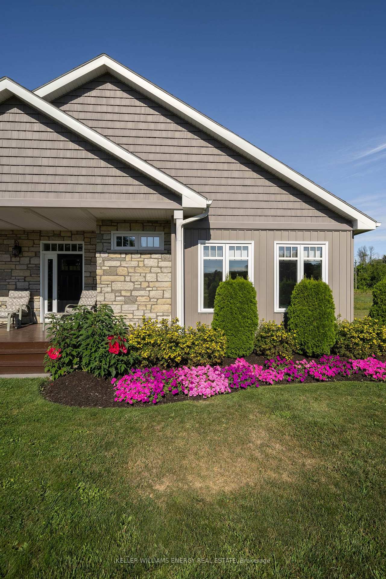Photo 3 of 73 White Chapel Road, Prince Edward County, Hallowell Ward — HOMEH