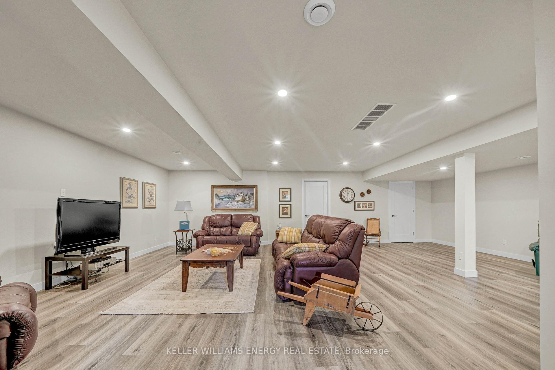 Photo 26 of 73 White Chapel Road, Prince Edward County, Hallowell Ward — HOMEH