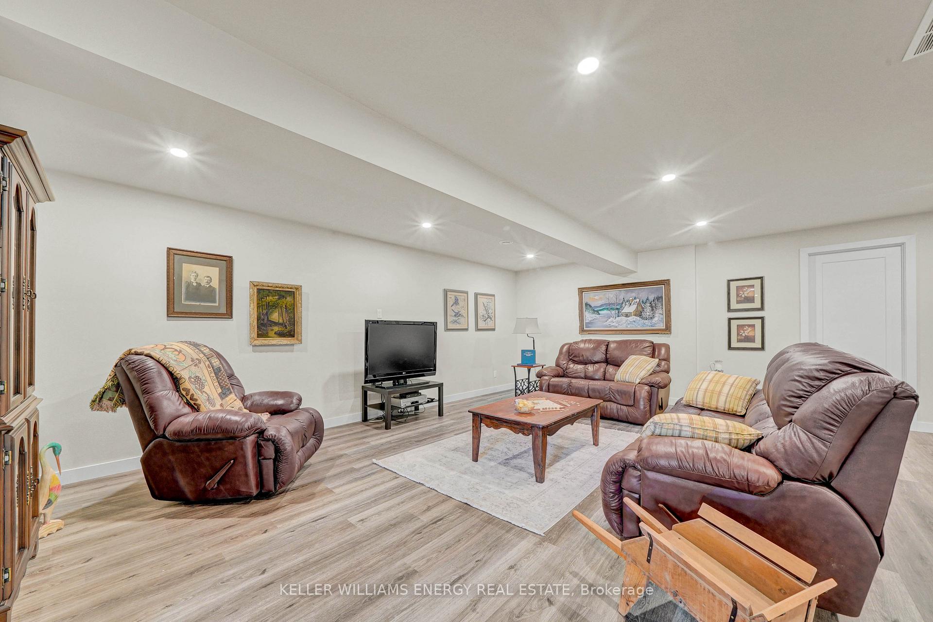 Photo 27 of 73 White Chapel Road, Prince Edward County, Hallowell Ward — HOMEH