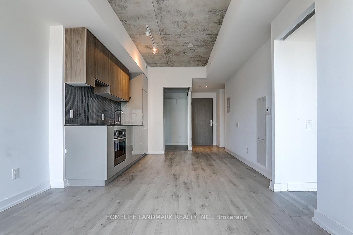 Photo 5 of Unit 2811, 161 Roehampton Ave, Toronto, Mount Pleasant West — HOMEH