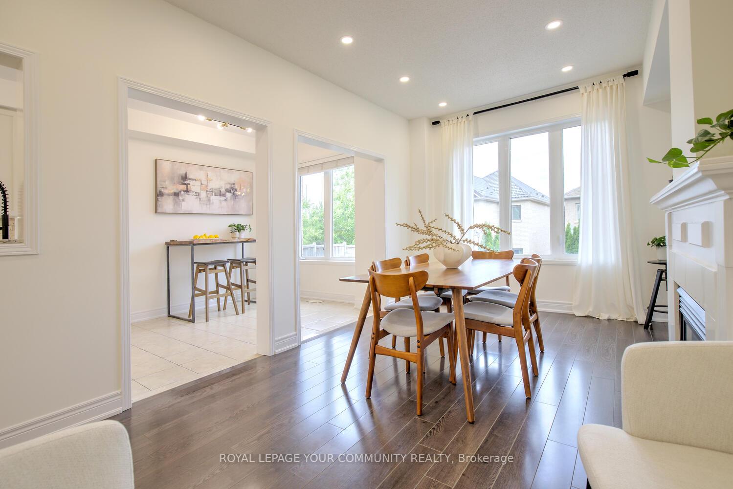 Photo 20 of 45 Catalpa Crescent, Vaughan, Patterson — HOMEH