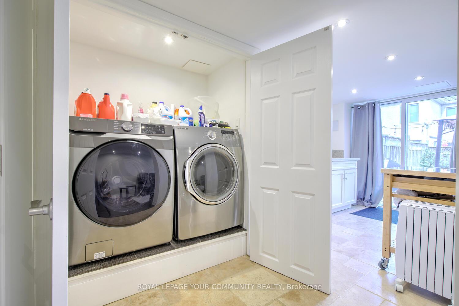 Photo 41 of 45 Catalpa Crescent, Vaughan, Patterson — HOMEH