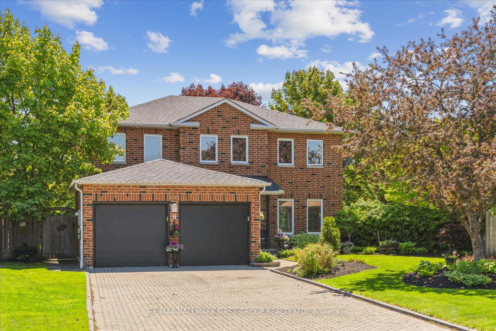 Photo 2 of 7 Brookdale Crescent, Whitby, Lynde Creek — HOMEH
