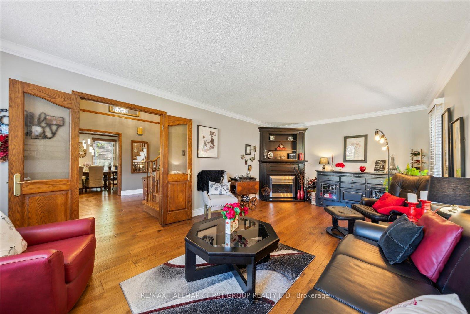 Photo 10 of 7 Brookdale Crescent, Whitby, Lynde Creek — HOMEH