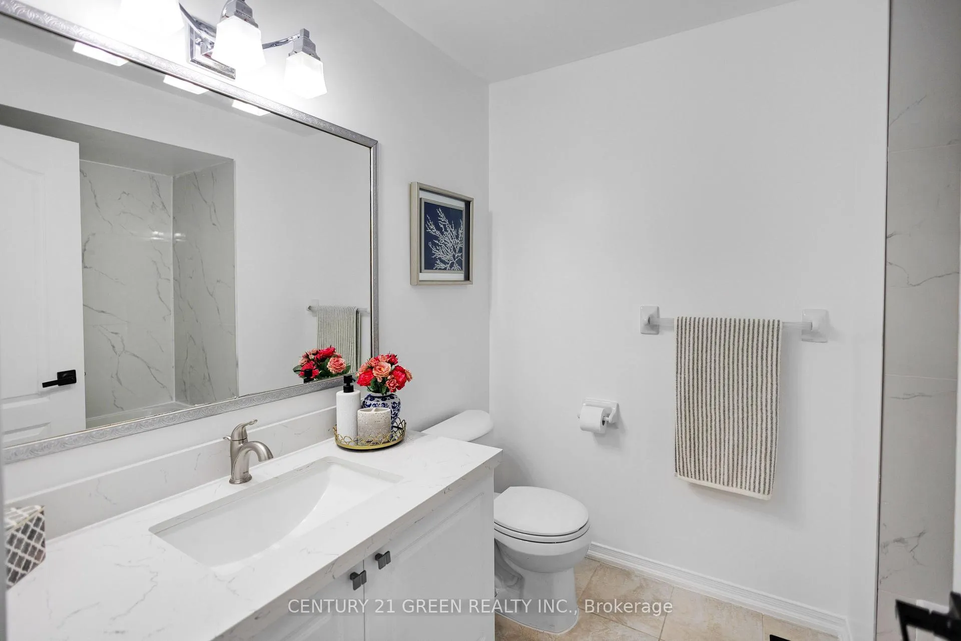 Photo 23 of 25 Warwick Avenue, Ajax, South East — HOMEH