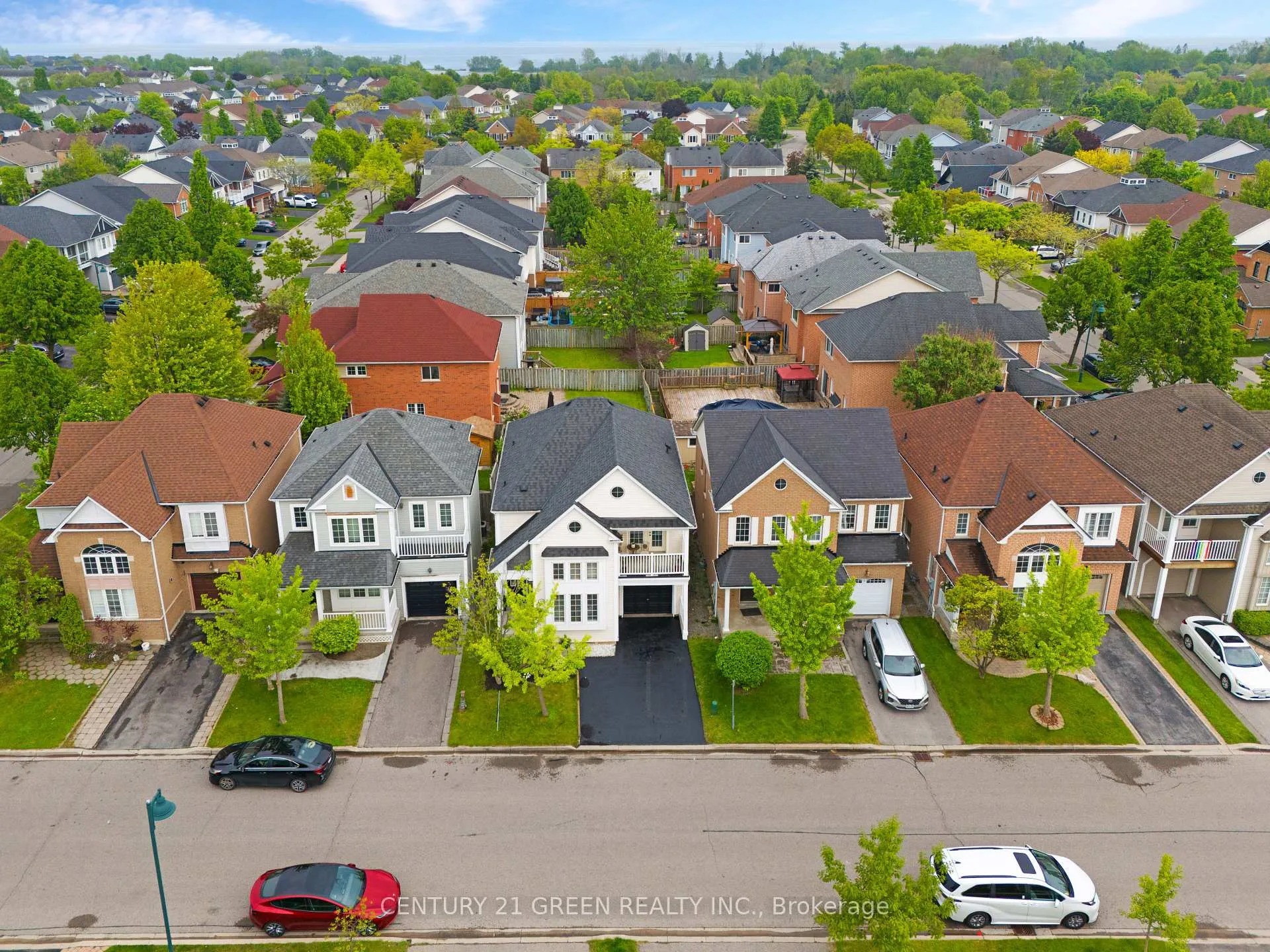 Photo 41 of 25 Warwick Avenue, Ajax, South East — HOMEH