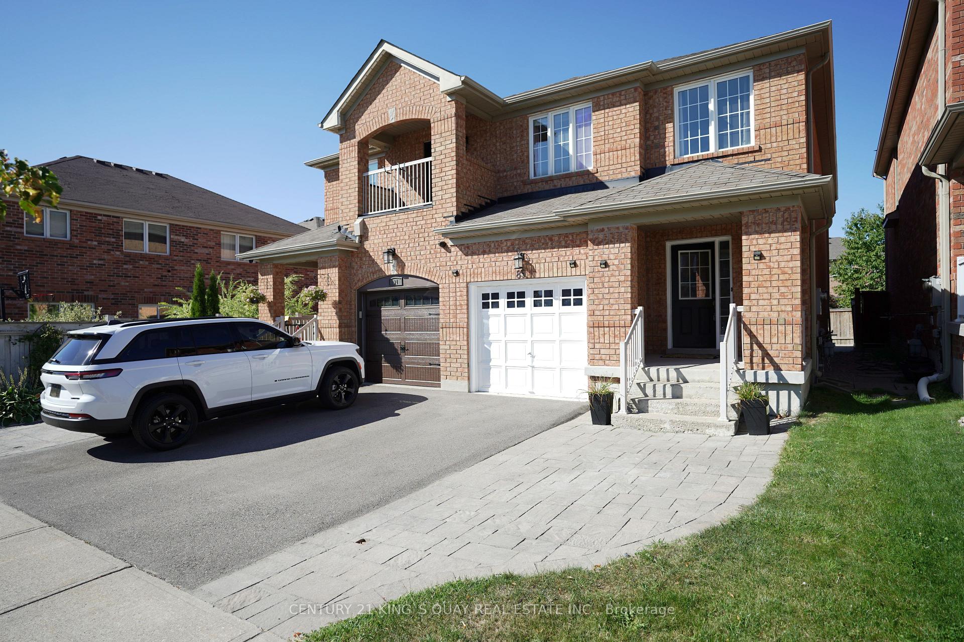 Photo 1 of 89 D'Amato Crescent, Vaughan, Maple — HOMEH