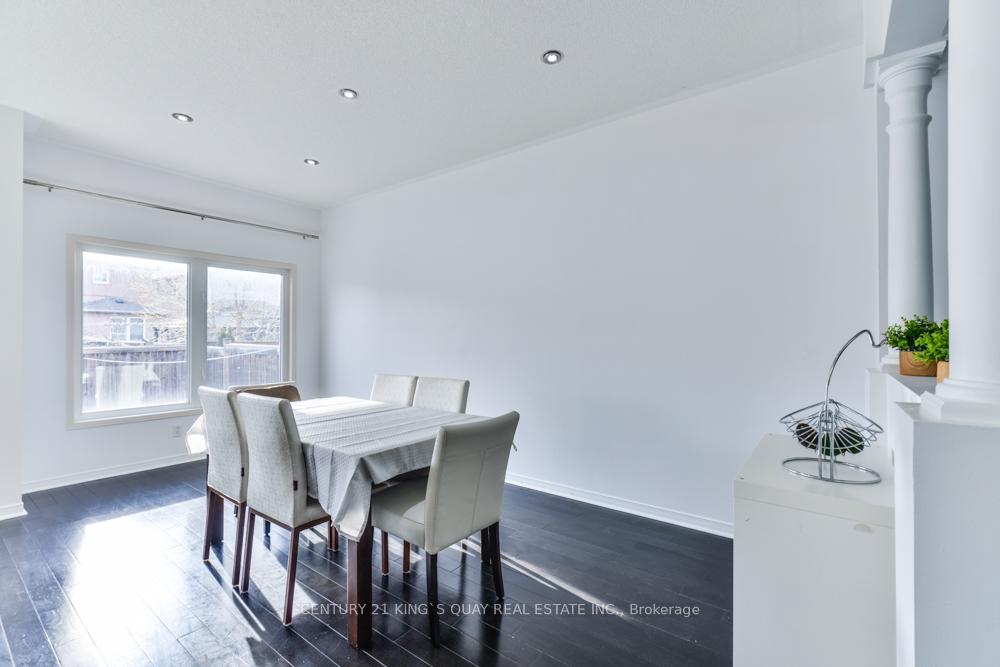 Photo 8 of 89 D'Amato Crescent, Vaughan, Maple — HOMEH