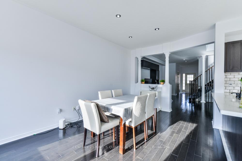 Photo 9 of 89 D'Amato Crescent, Vaughan, Maple — HOMEH