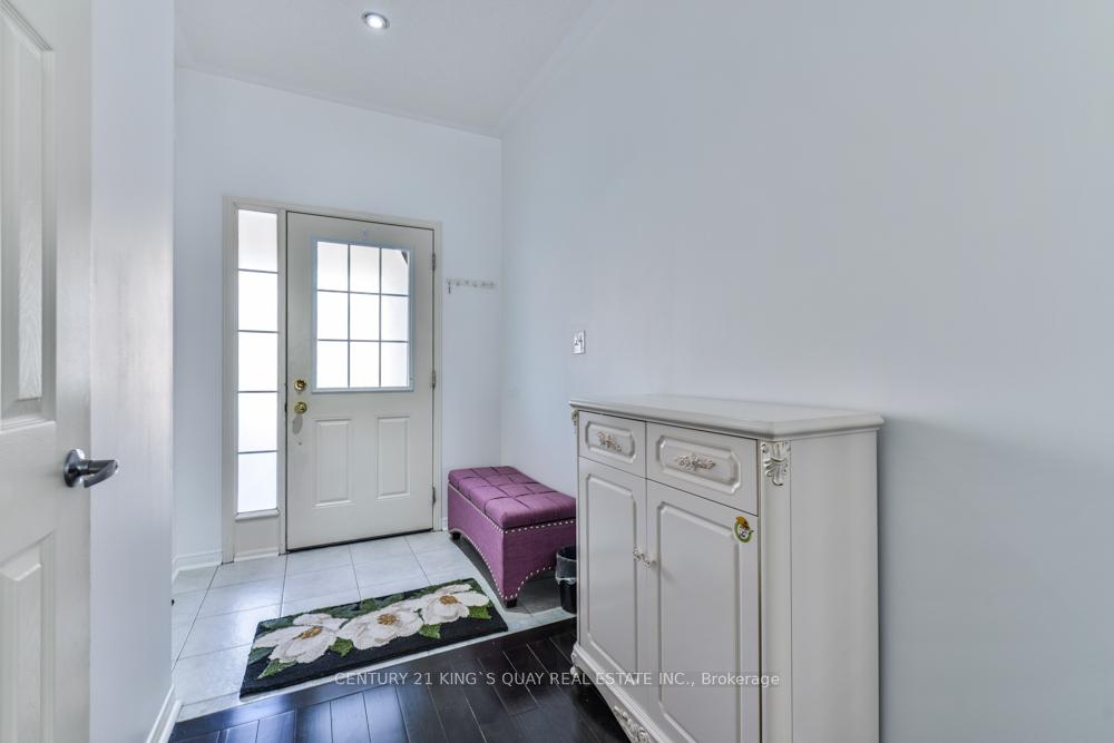 Photo 15 of 89 D'Amato Crescent, Vaughan, Maple — HOMEH