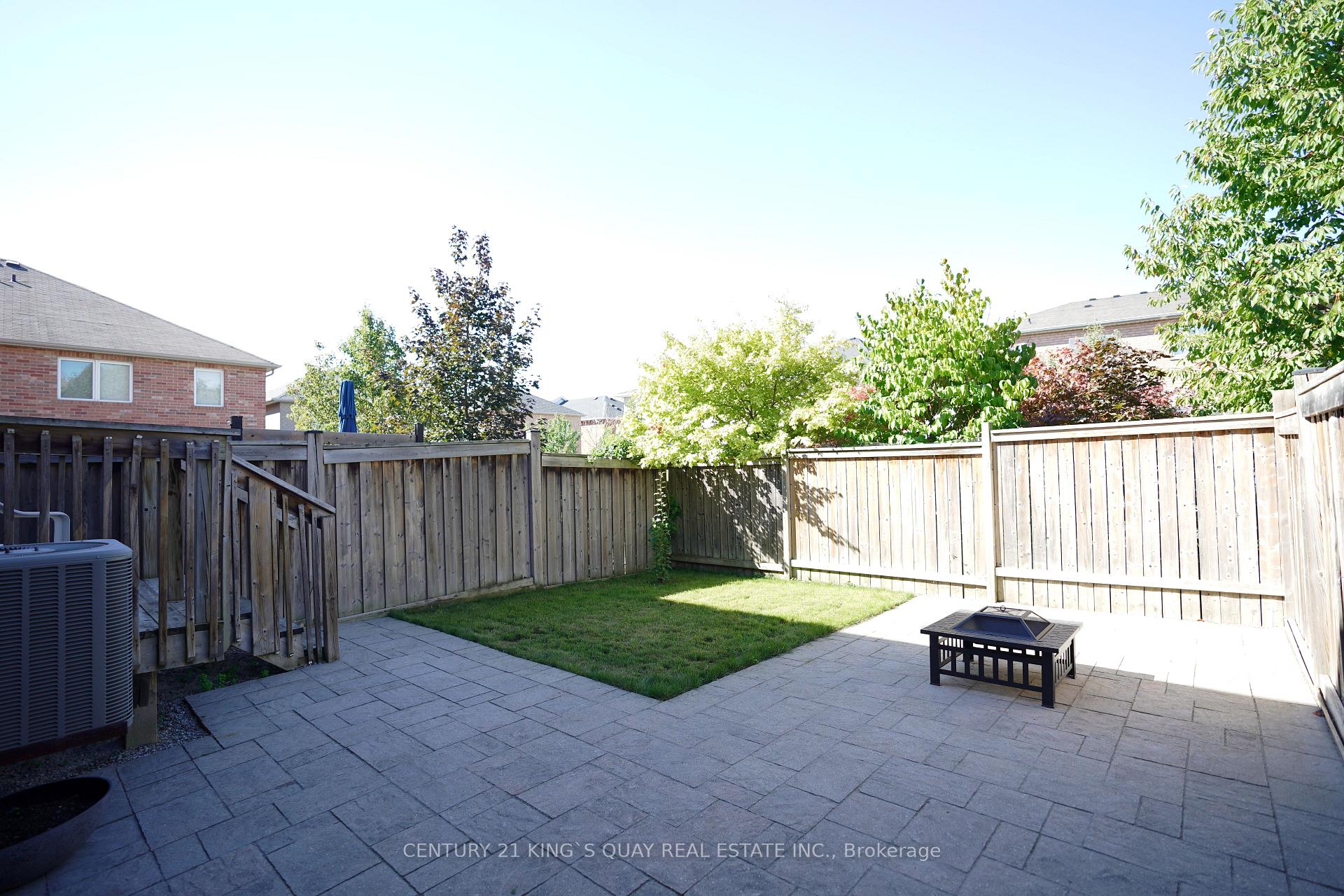 Photo 31 of 89 D'Amato Crescent, Vaughan, Maple — HOMEH