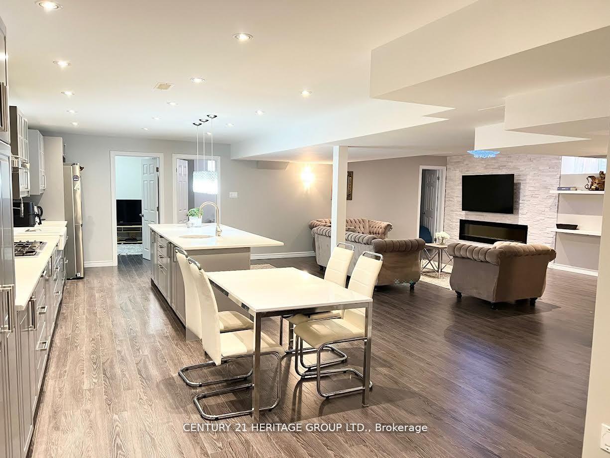 Photo 6 of Unit Bsmt, 22 Daniel Bram Drive N, Vaughan, Patterson — HOMEH