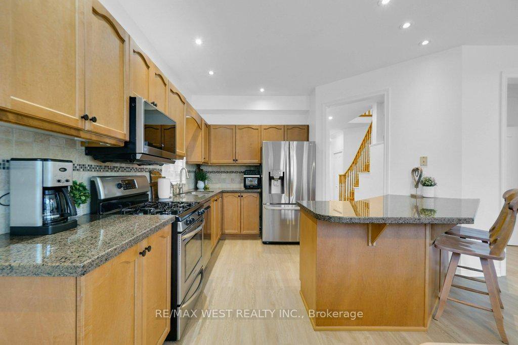 Photo 13 of 172 Napa Valley Avenue, Vaughan, Sonoma Heights — HOMEH