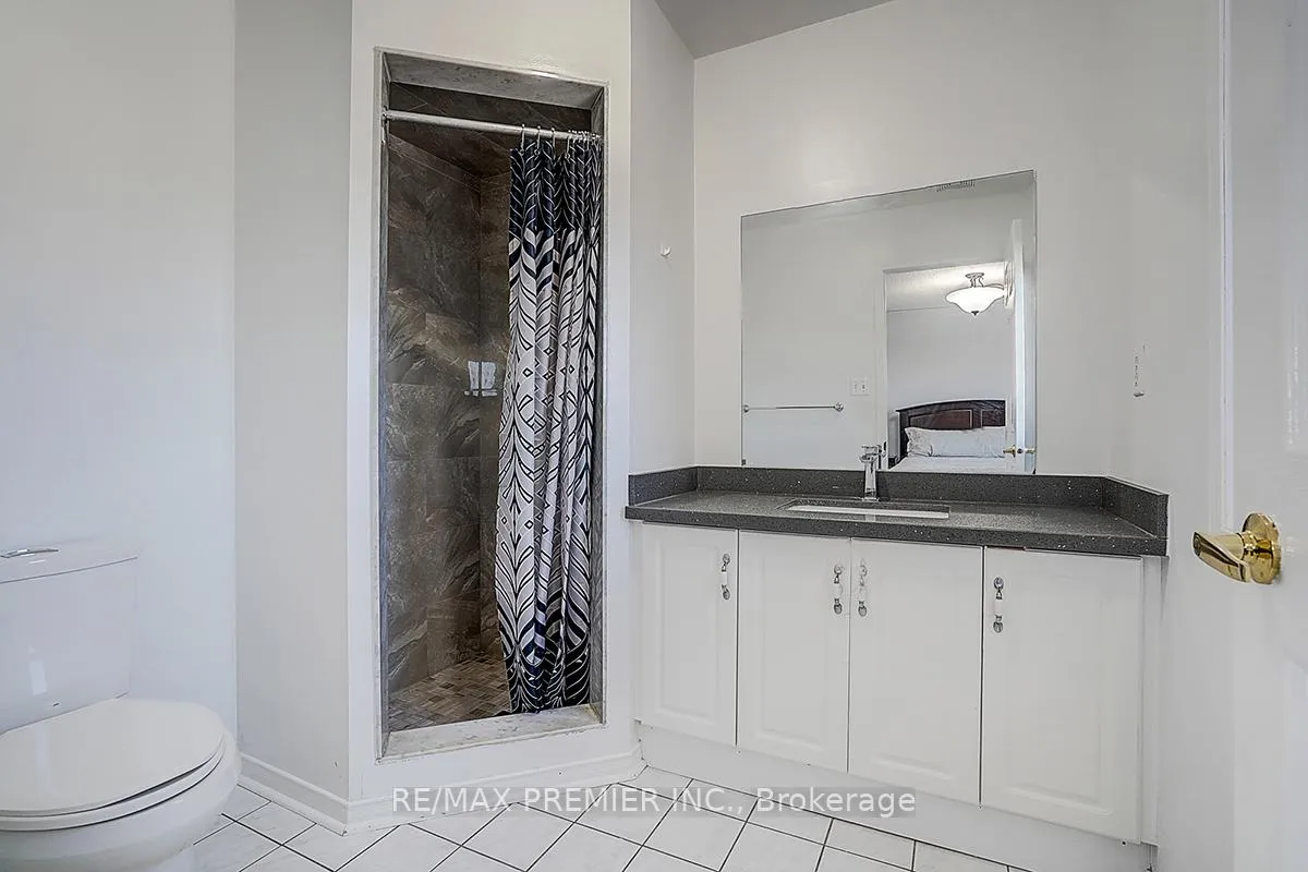 Photo 27 of 22 Michelle Drive, Vaughan, East Woodbridge — HOMEH