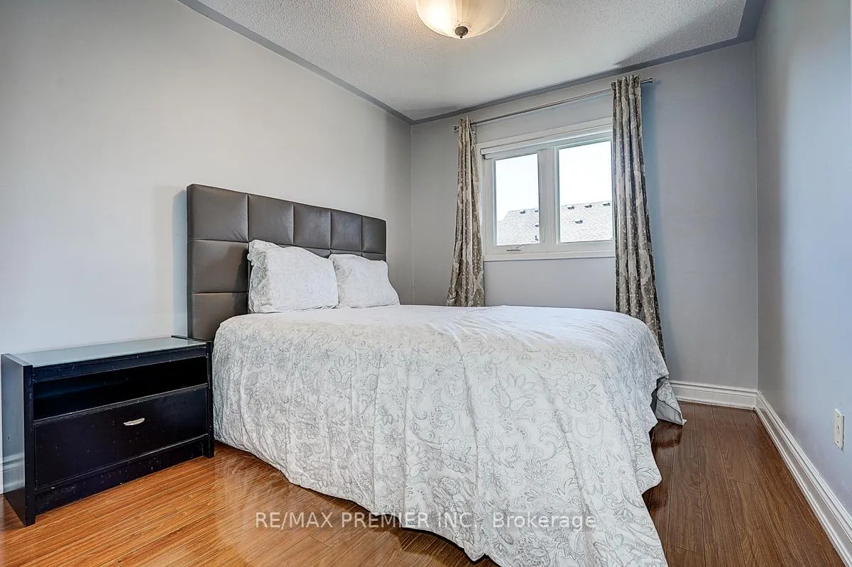 Photo 28 of 22 Michelle Drive, Vaughan, East Woodbridge — HOMEH
