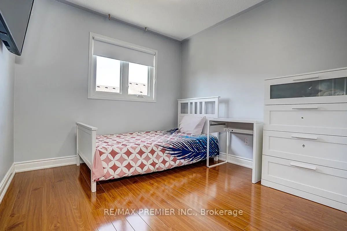 Photo 30 of 22 Michelle Drive, Vaughan, East Woodbridge — HOMEH