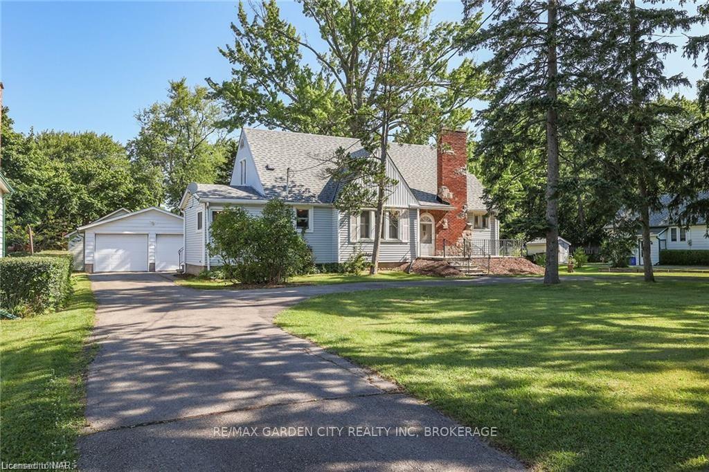 Front of 168 Thorold Road