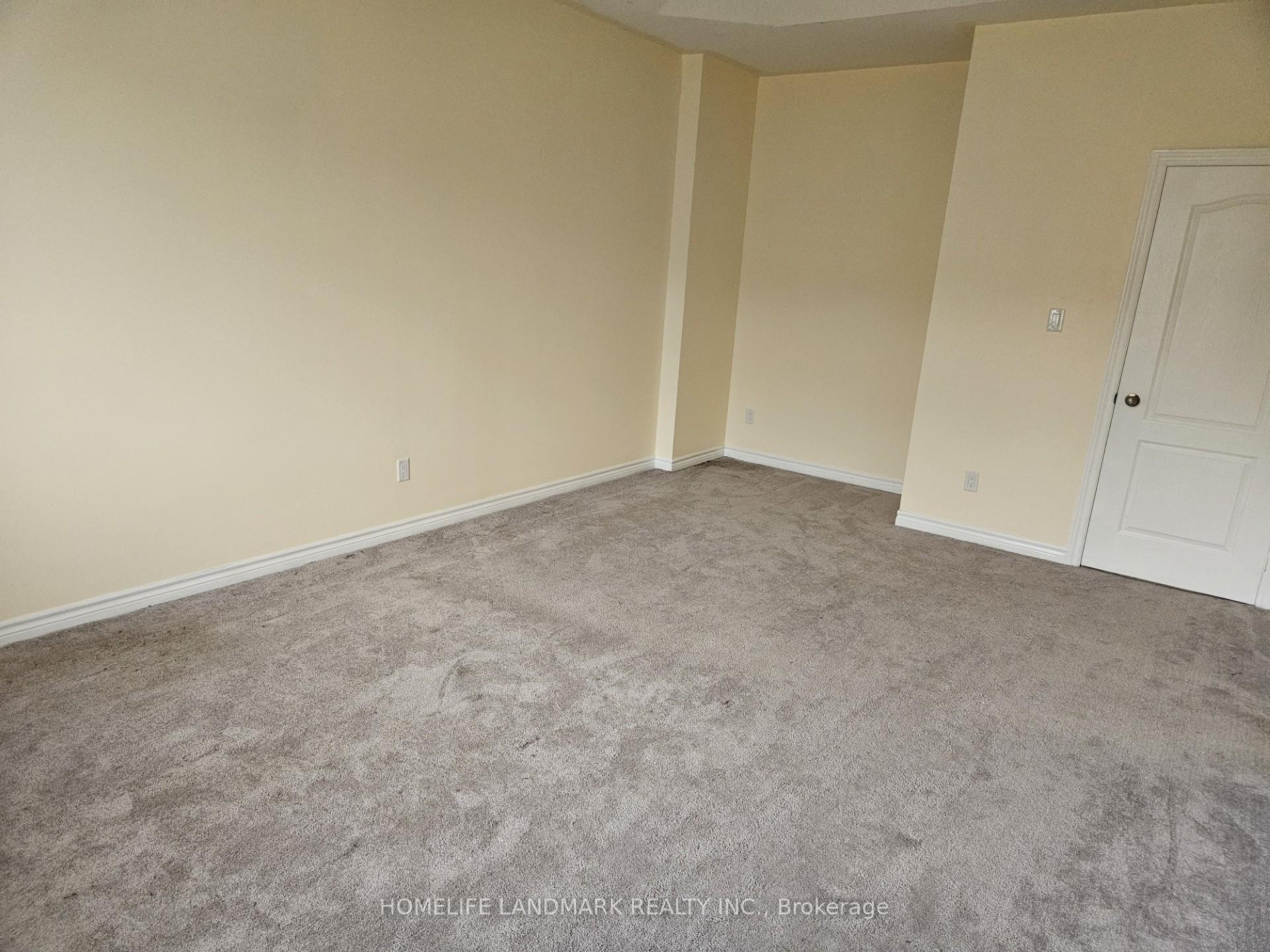Photo 20 of 38 Workmens Circle, Ajax, Northwest Ajax — HOMEH