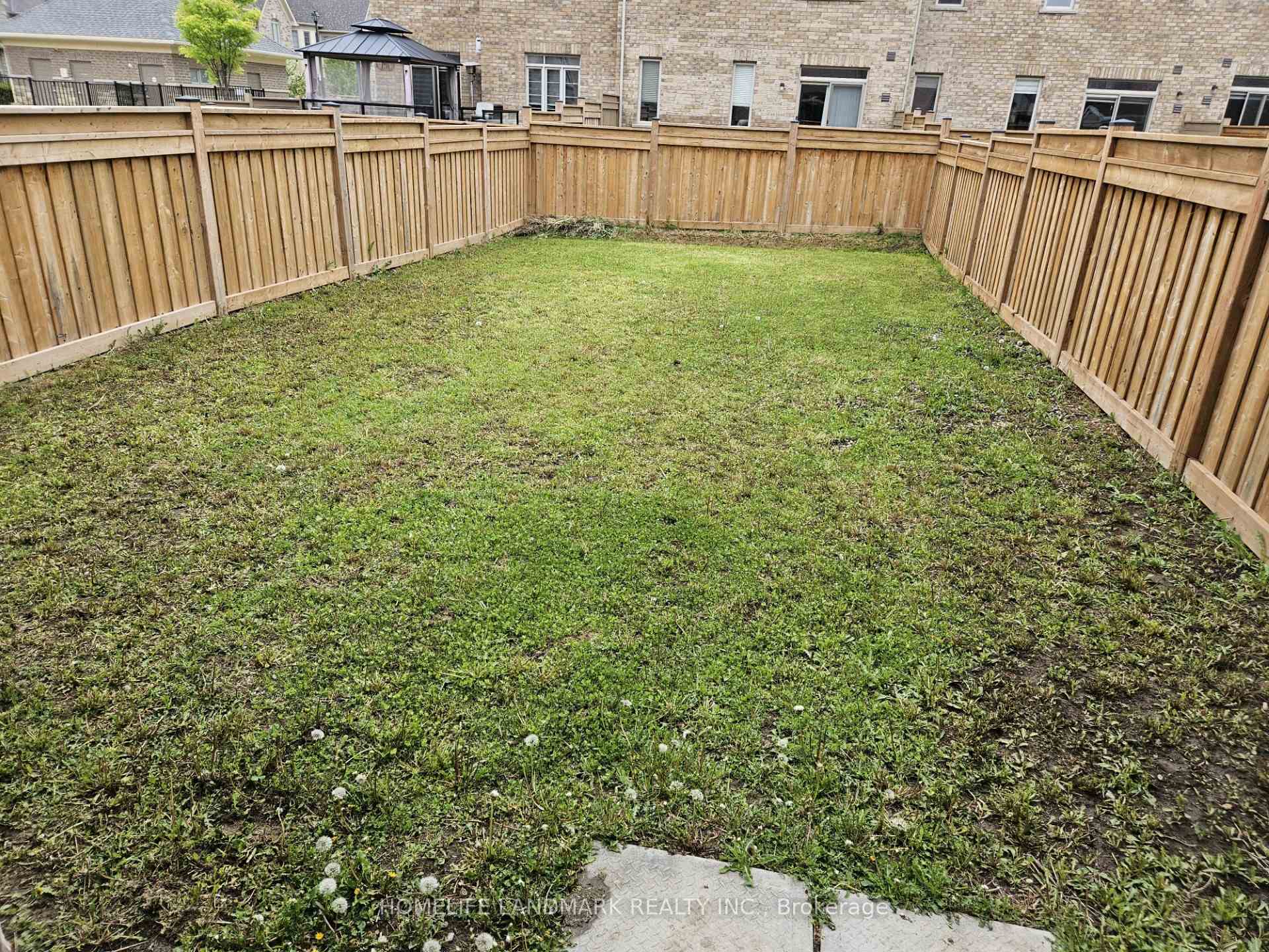 Photo 43 of 38 Workmens Circle, Ajax, Northwest Ajax — HOMEH