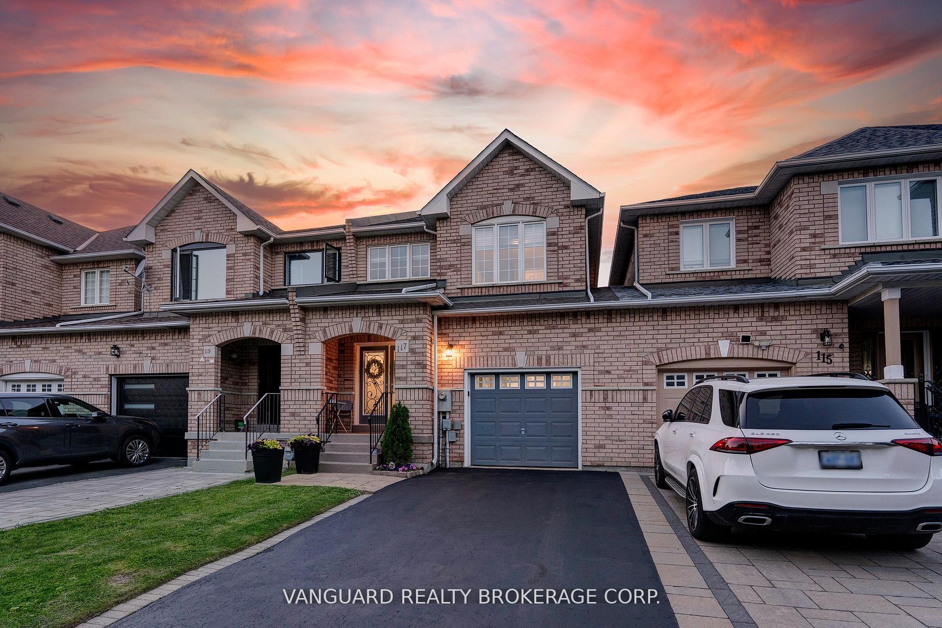 Photo 2 of 117 Gianmarco Way, Vaughan, Vellore Village — HOMEH