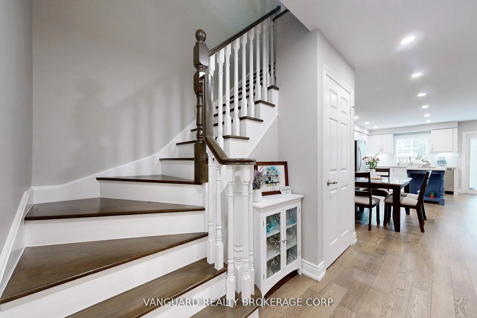 Photo 24 of 117 Gianmarco Way, Vaughan, Vellore Village — HOMEH