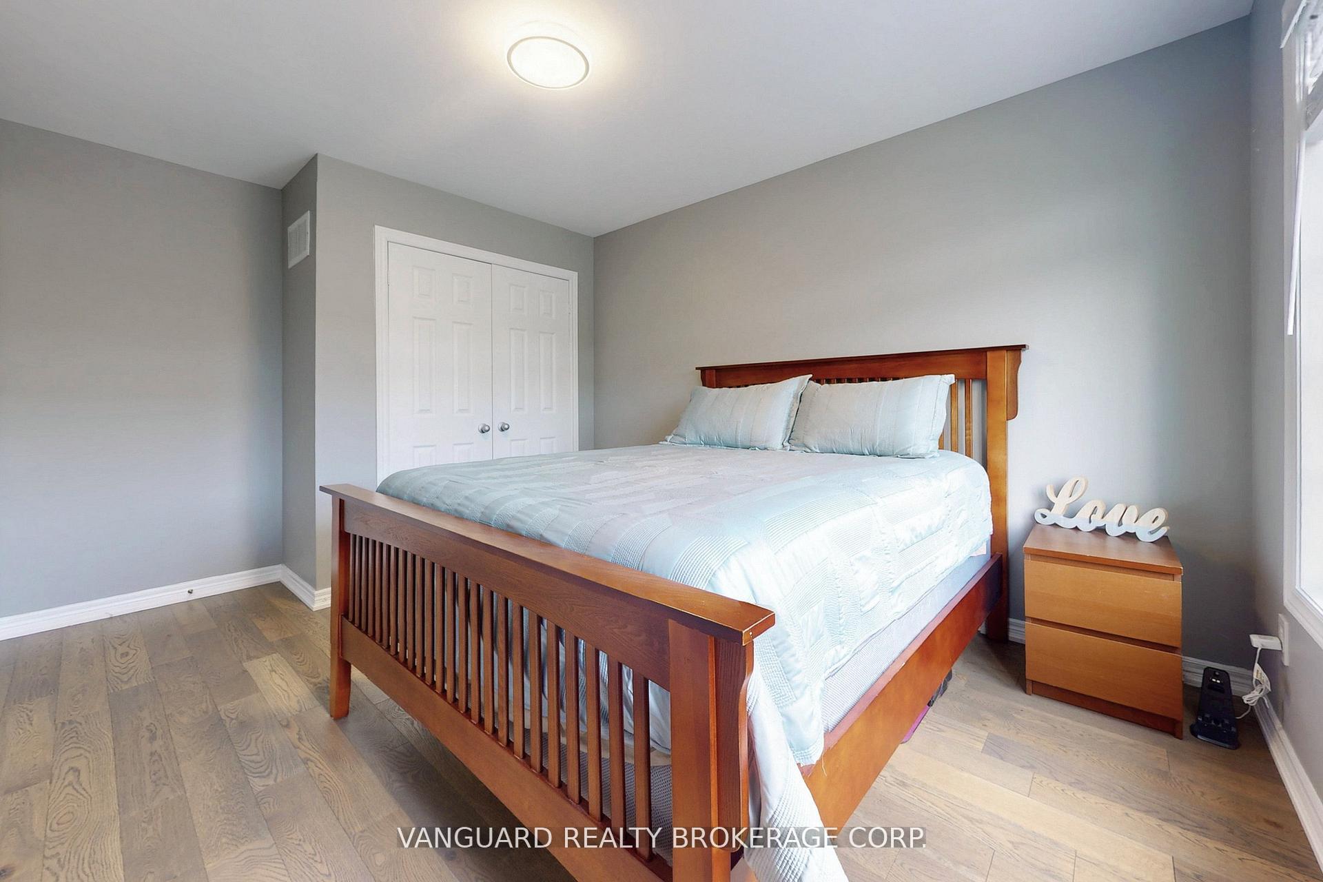 Photo 35 of 117 Gianmarco Way, Vaughan, Vellore Village — HOMEH