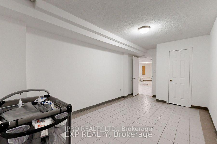 Photo 5 of Unit Bsmnt, 42 Richbell Street, Vaughan, Brownridge — HOMEH