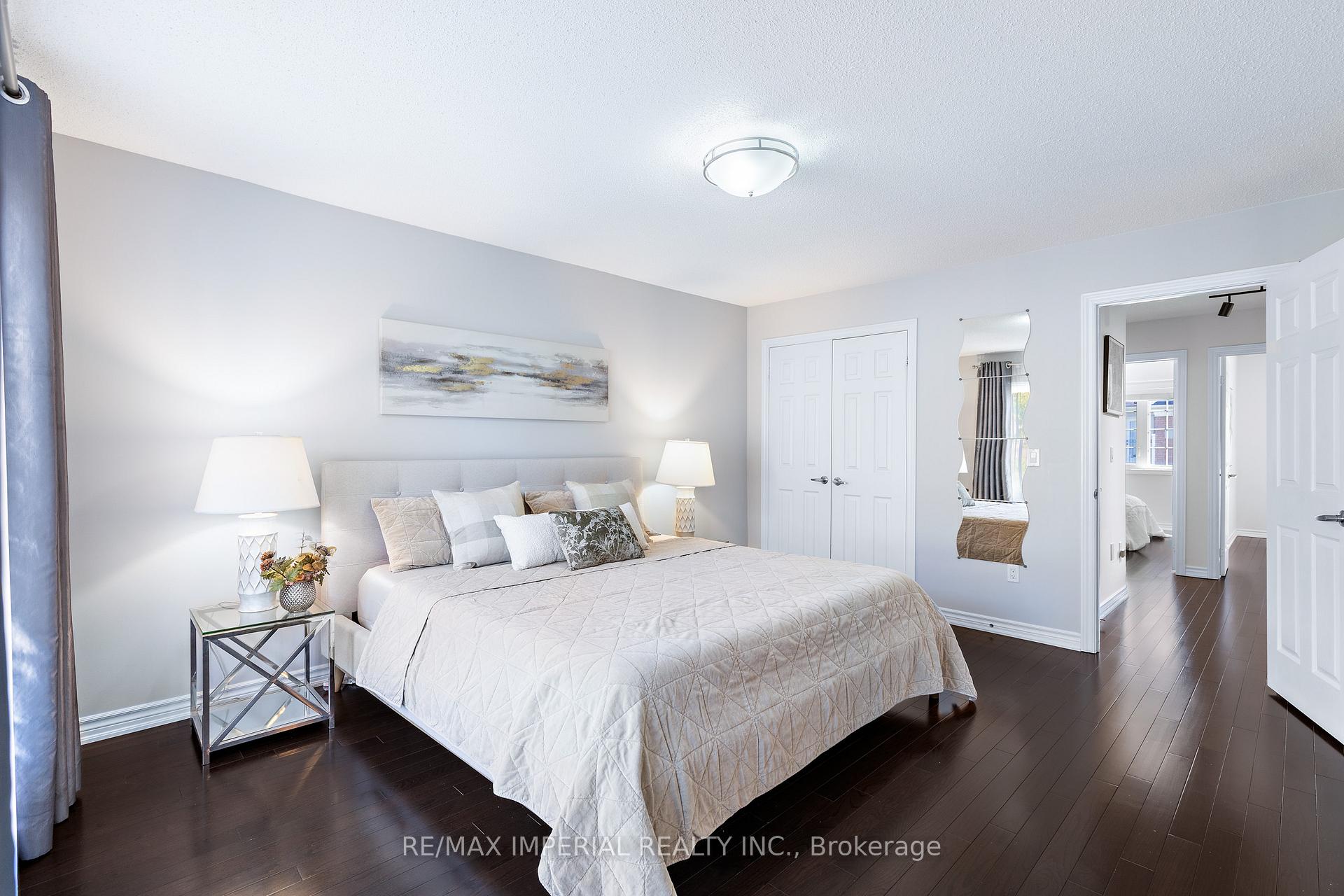 Photo 24 of 6 John Frank Road, Vaughan, East Woodbridge — HOMEH
