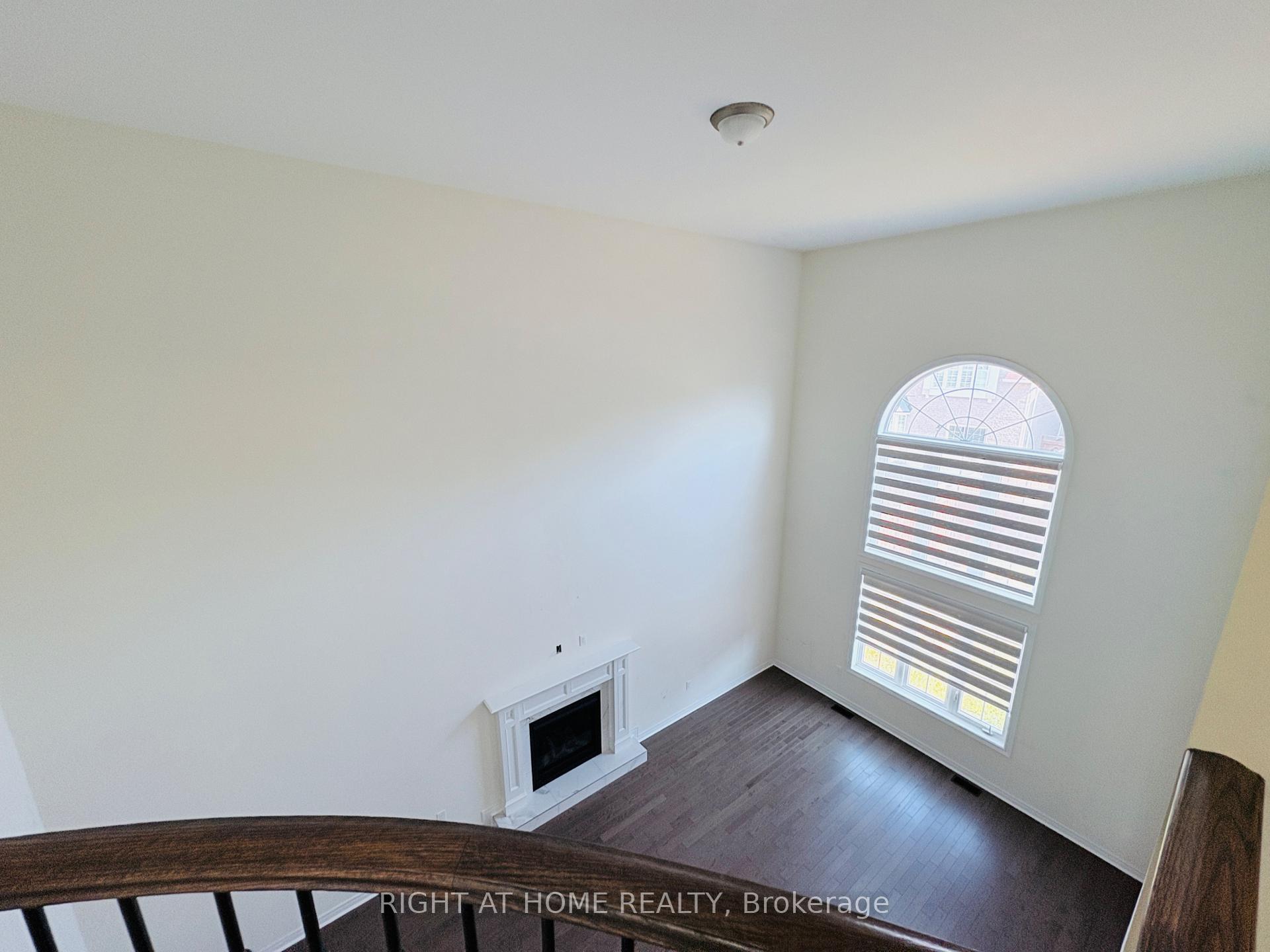 Photo 20 of 41 Crellin Street, Ajax, South East — HOMEH