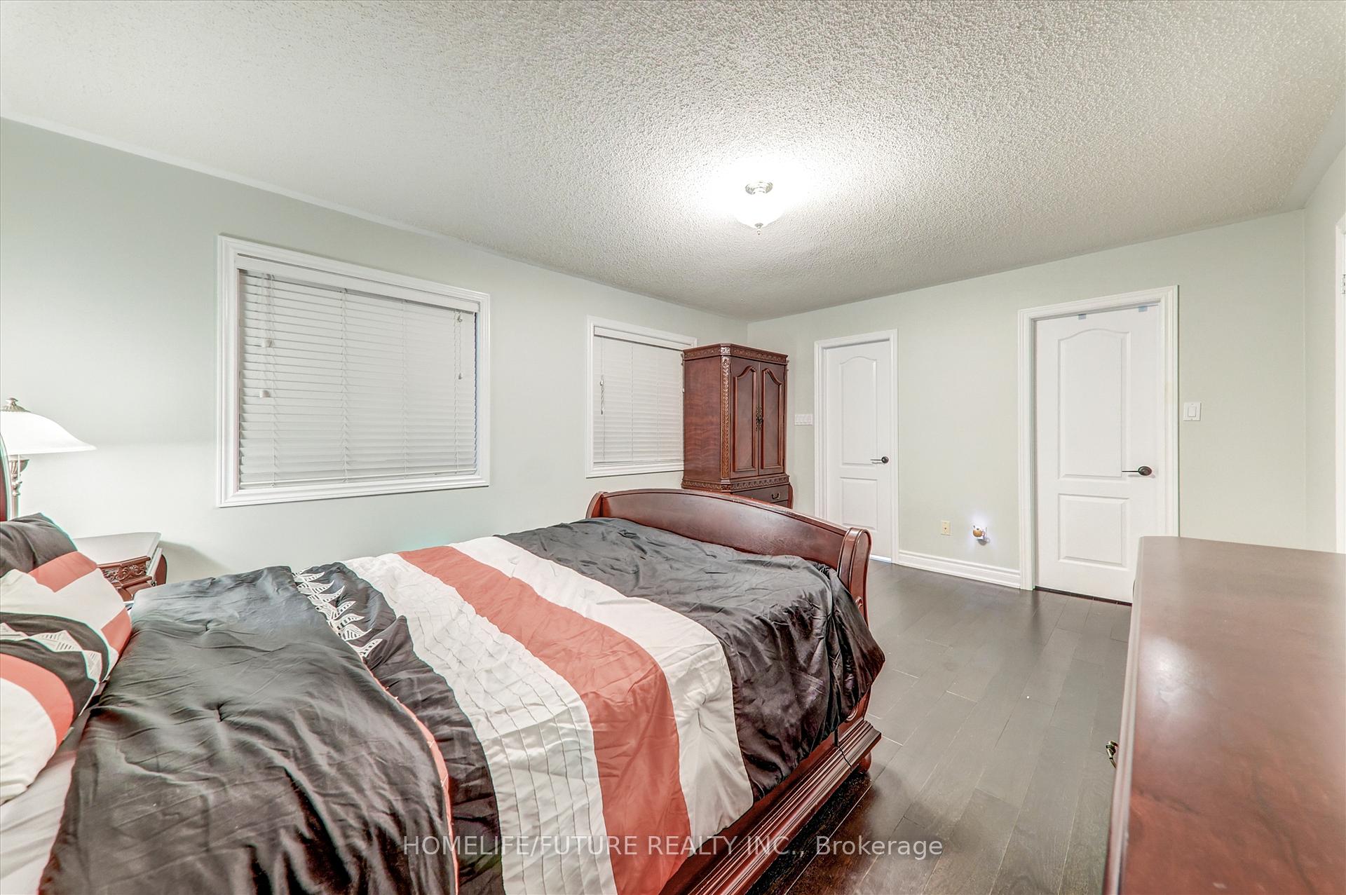 Photo 22 of 109 Laurelhurst Crescent, Vaughan, Vellore Village — HOMEH