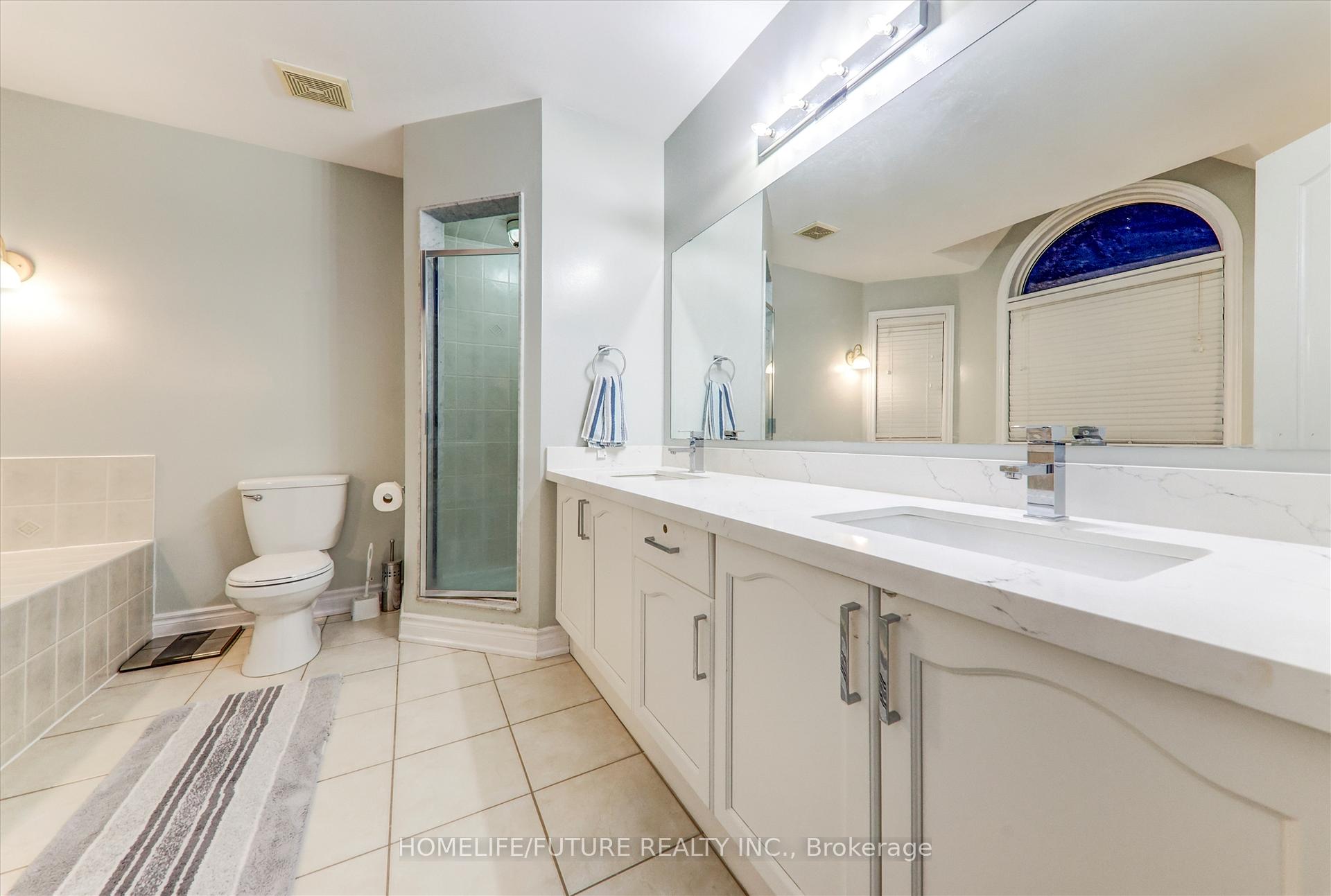 Photo 23 of 109 Laurelhurst Crescent, Vaughan, Vellore Village — HOMEH
