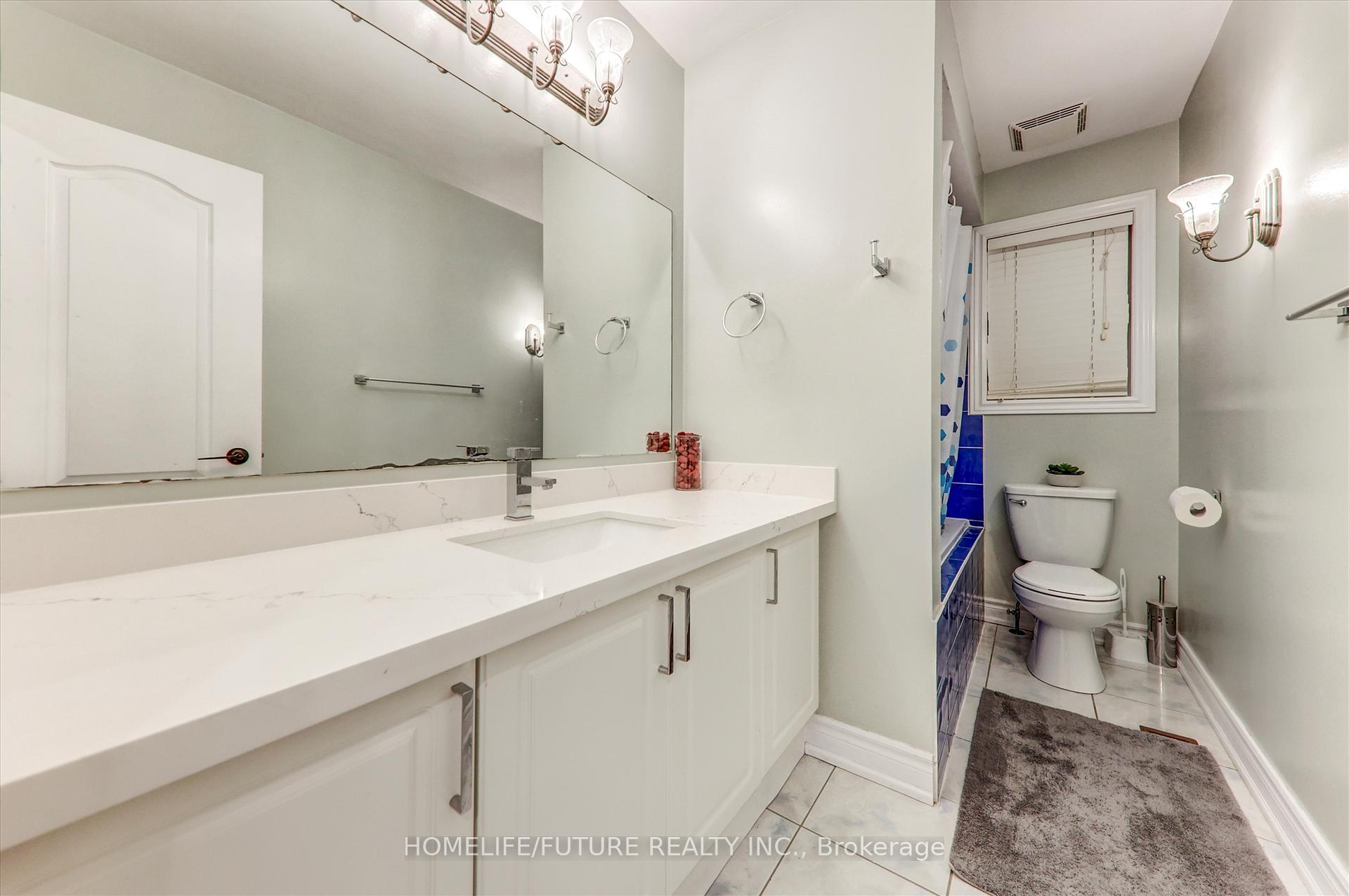 Photo 27 of 109 Laurelhurst Crescent, Vaughan, Vellore Village — HOMEH