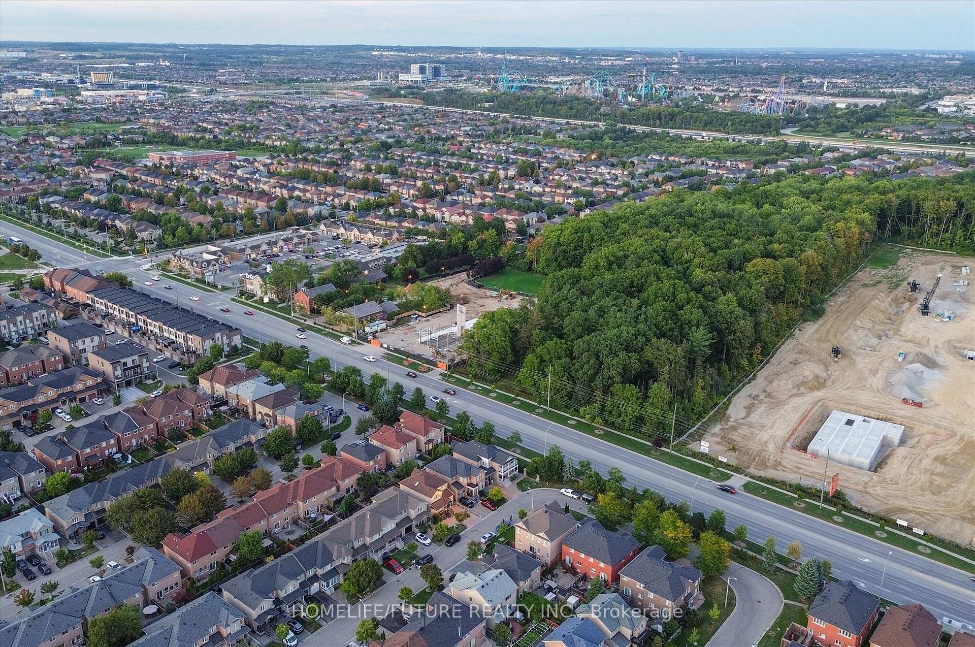 Photo 42 of 109 Laurelhurst Crescent, Vaughan, Vellore Village — HOMEH