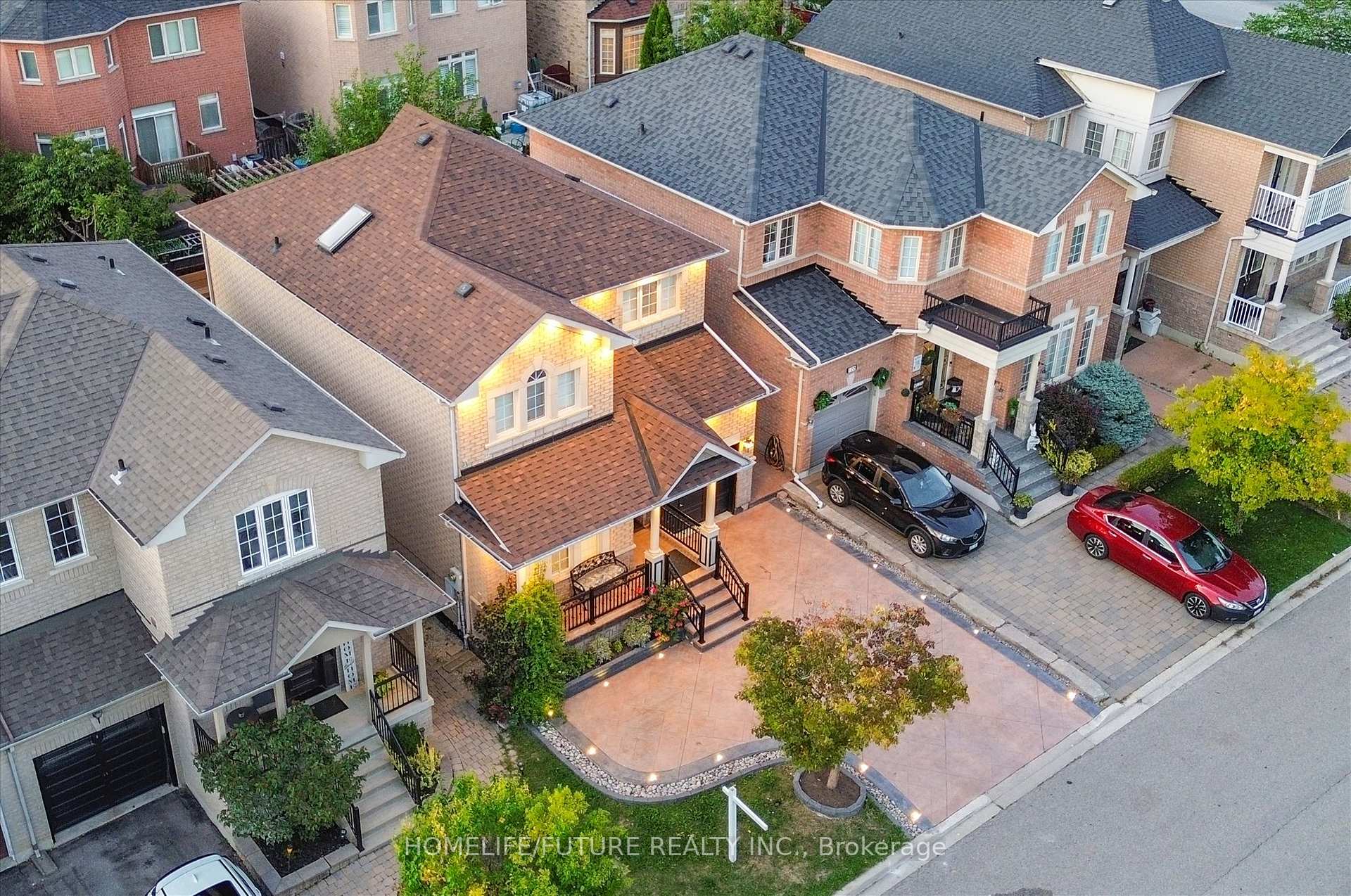 Photo 43 of 109 Laurelhurst Crescent, Vaughan, Vellore Village — HOMEH